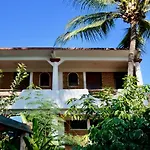 Puerto Dreams Surf House