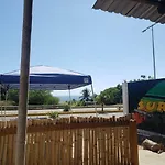 Surfing Hostal
