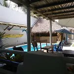 La Punta Rooms Hostel