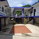 Casa Costa Esmeralda