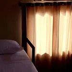 Bonita Escondida