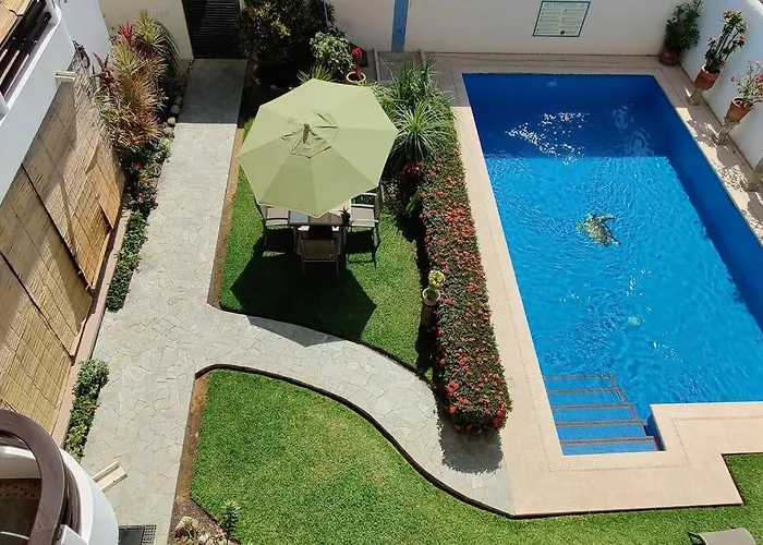 Apartment Tortugas - Rooms With Ac And Great Pool At 5 Min From Carrizalillo Beach And Benito Juarez Bulevard