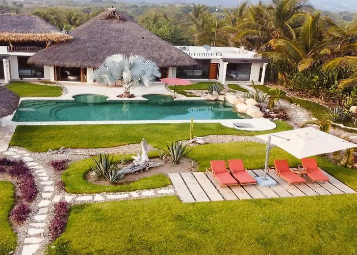 Villa De Las Rocas