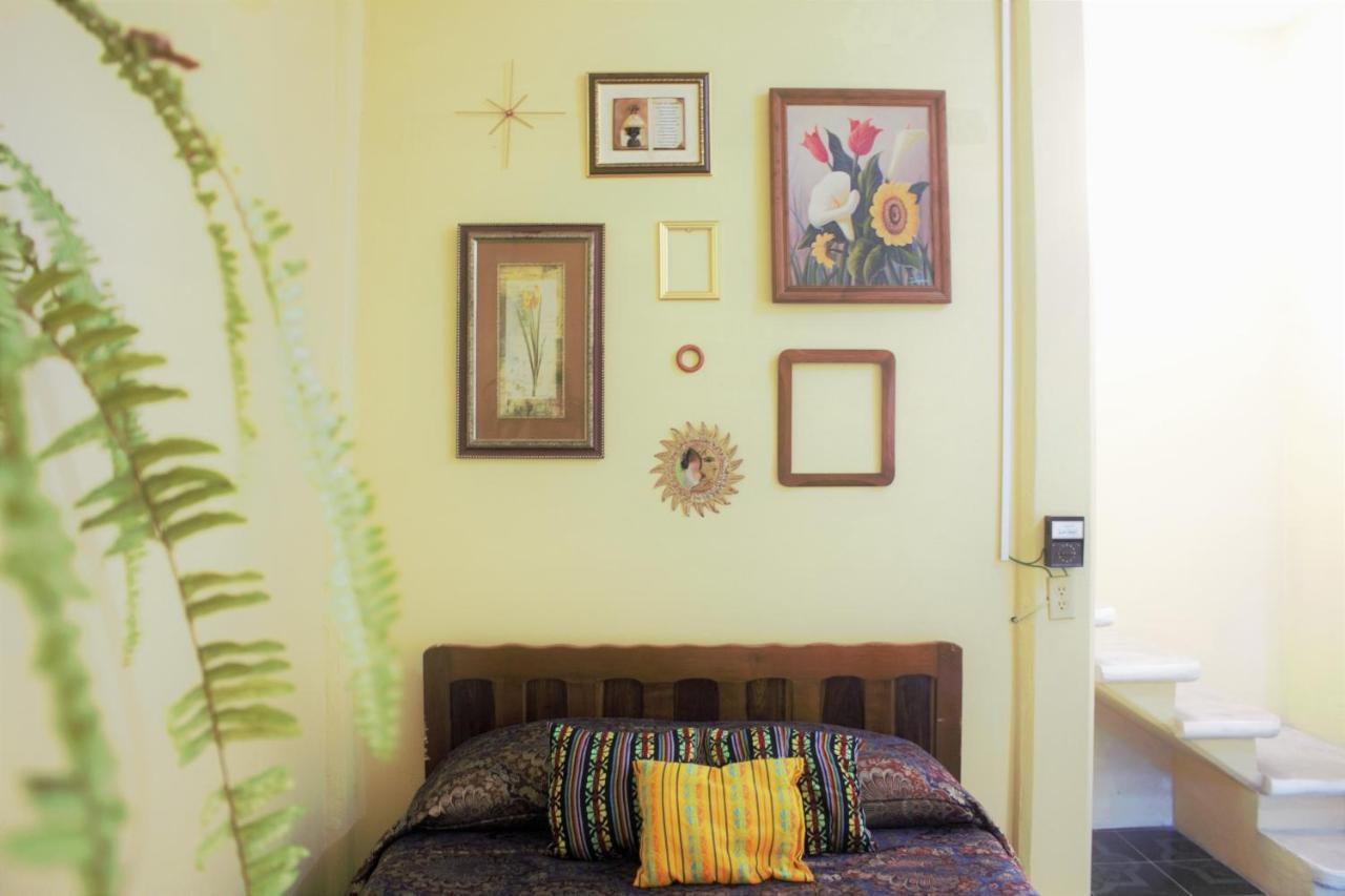 Casa Santaella Pensión Puerto Escondido (Oaxaca)
