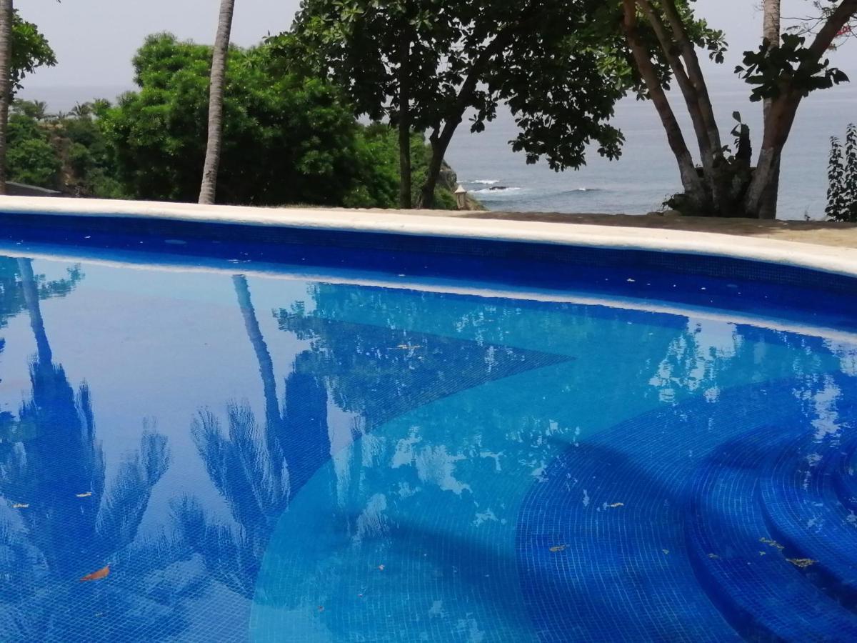 Mexicana Puerto Escondido