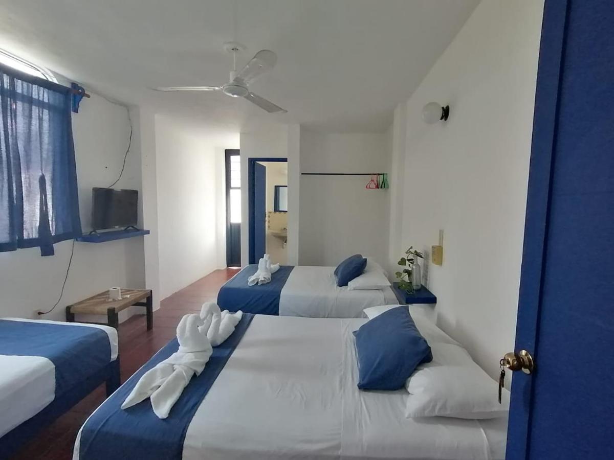 Hotel & Mayflower 3*