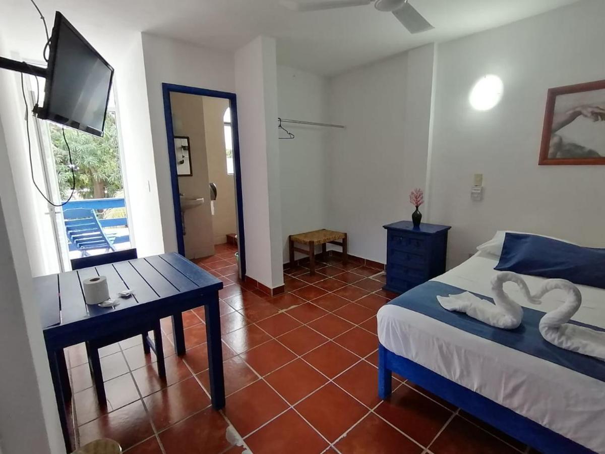 Hotel & Mayflower Puerto Escondido (Oaxaca)