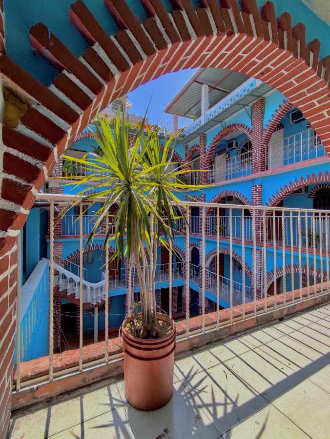 Hotel Luz *