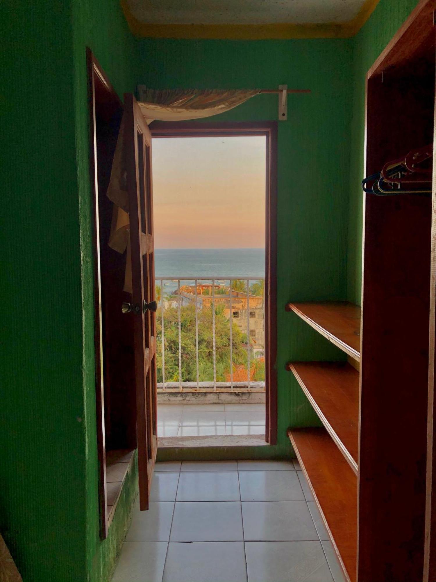 Hotel Luz *