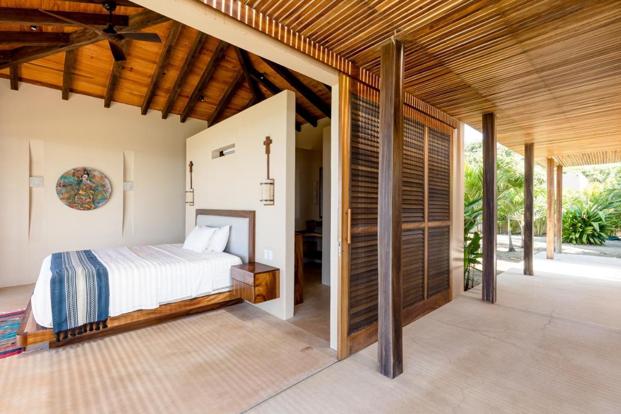 Casa Constantia Beach Front Home Villa Puerto Escondido (Oaxaca)