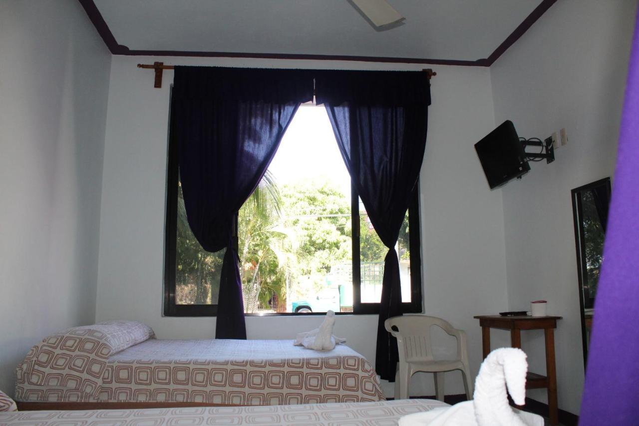 Palmarito Hotel *