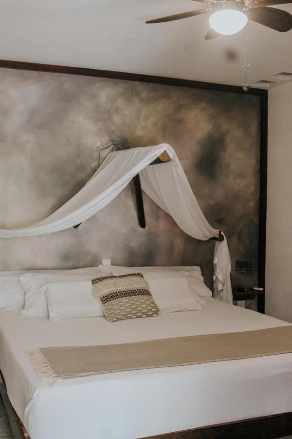 Casa De Olas Boutique Hotel