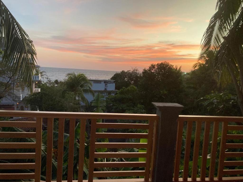 Casa De La Gente Nube * Puerto Escondido (Oaxaca)