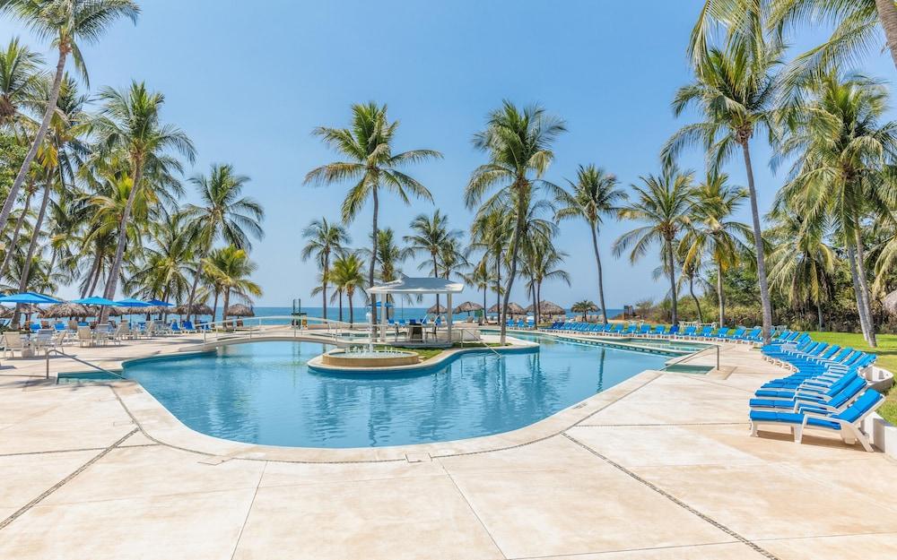 Resort Real Puerto Escondido