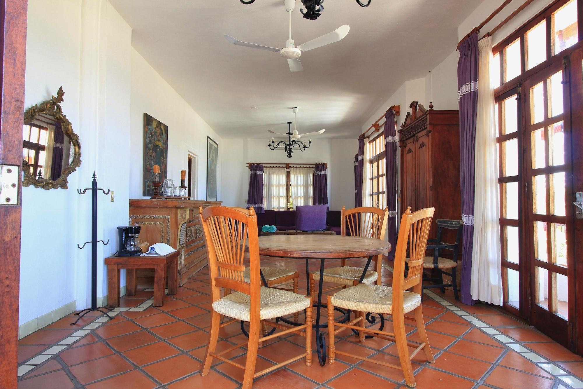 Santa Fe Hotel Puerto Escondido (Oaxaca)