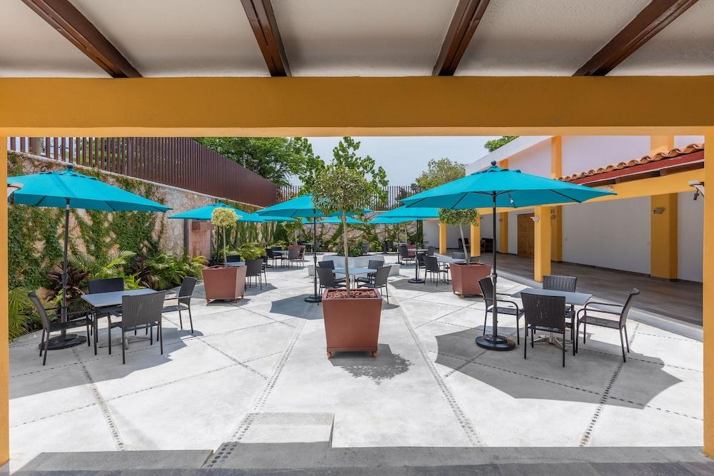 Real Puerto Escondido Resort 4*