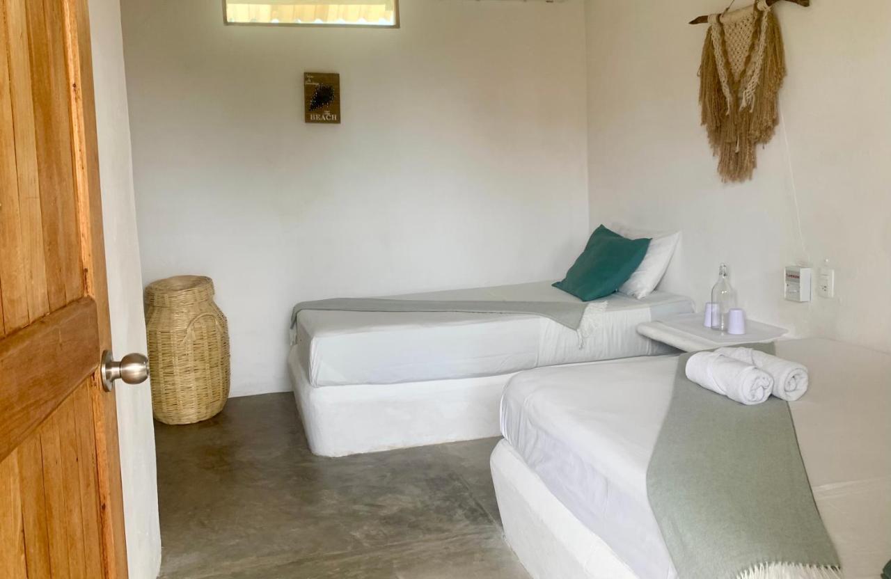 Valhalla House * Puerto Escondido (Oaxaca)