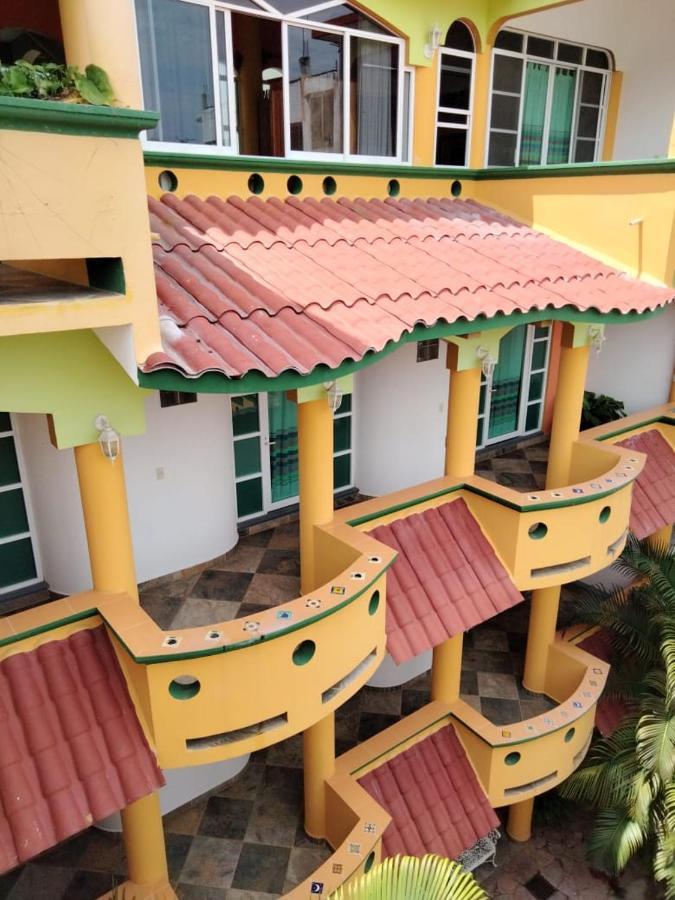 El Tucan Hotel *