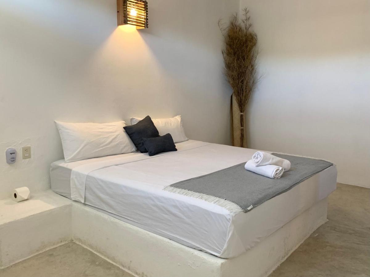 Hotel Melrose Place