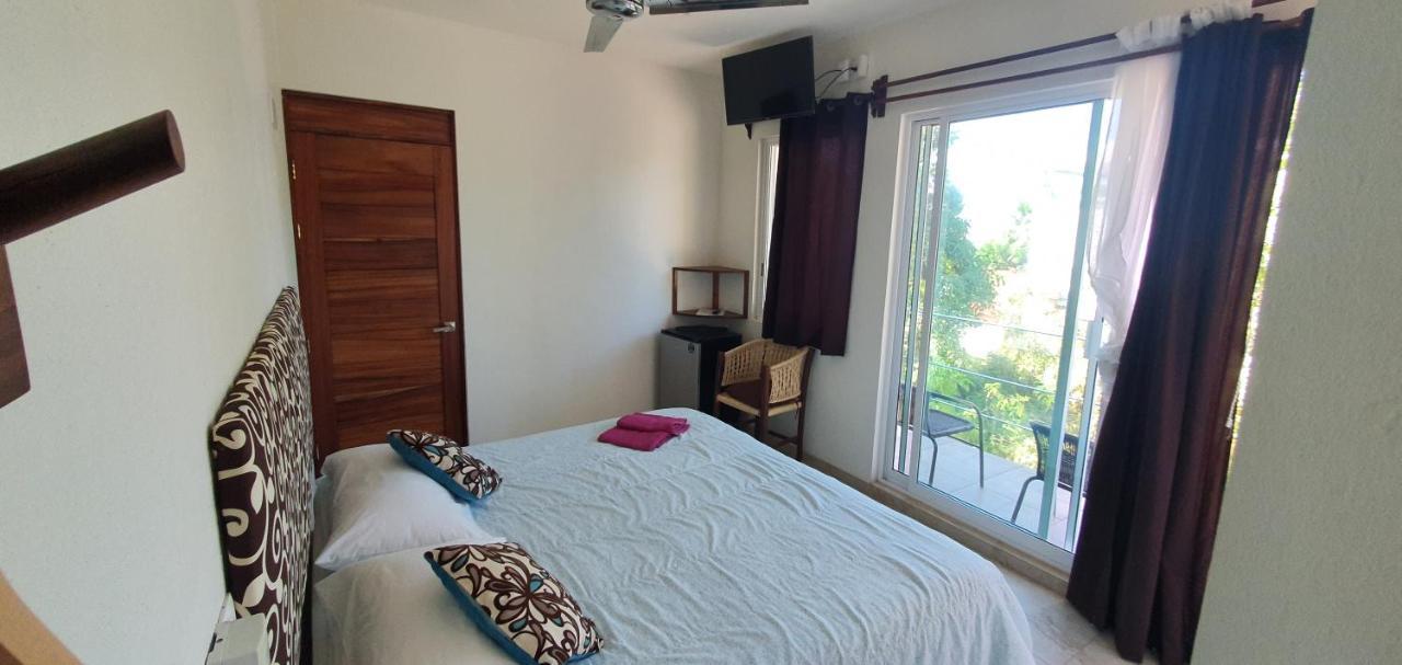 Carri Surf Hotel