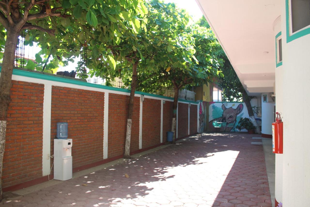 Escondido *