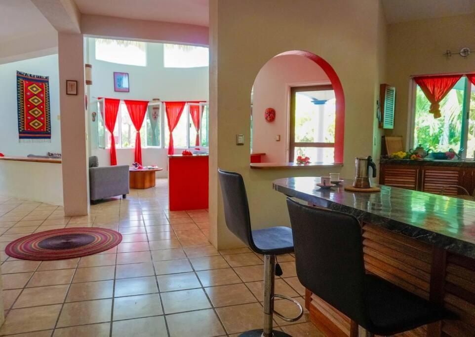 Casa Bibi Ac Wifi Starlink Kitchen Fully Equipped Swimming Pool Hot Water Villa *