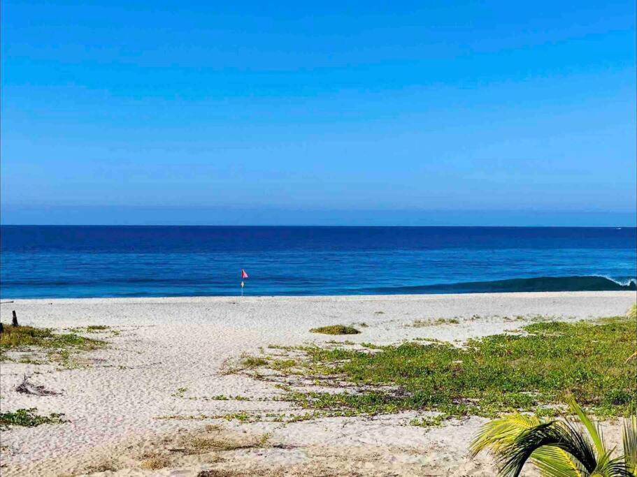 La Punta, 2 Bedroom Beach Bungalow With Private Pool & Starlink Puerto Escondido (Oaxaca)