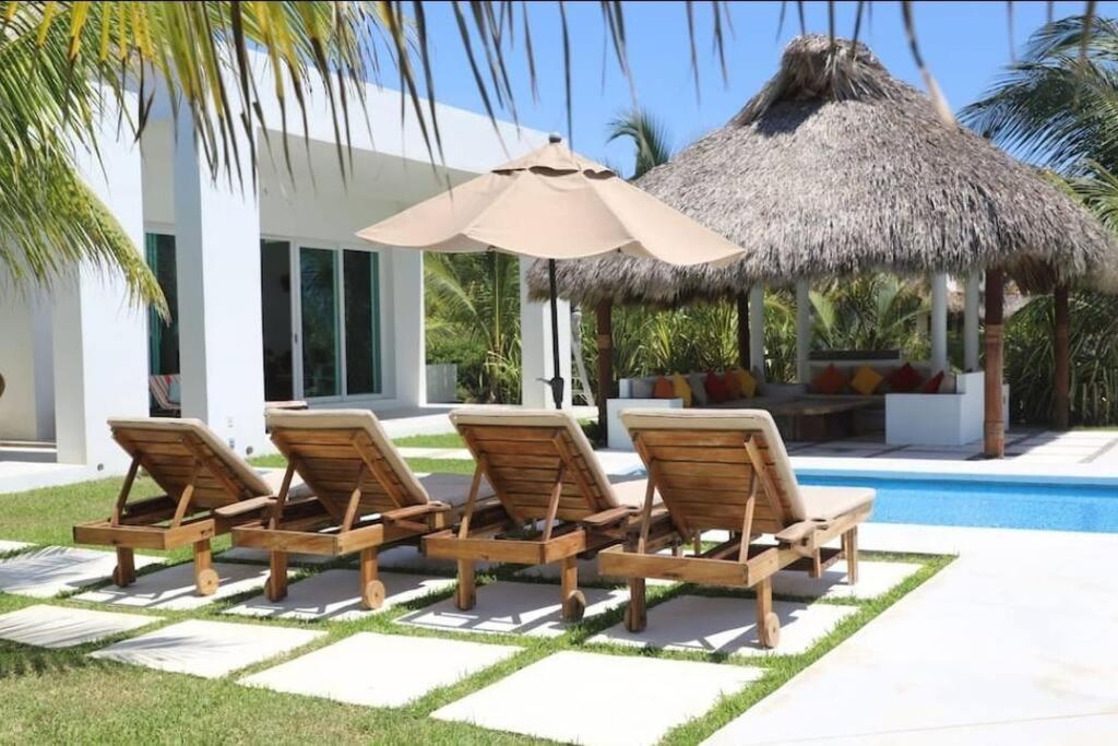 Сasa de vacaciones Casa De Playa , Pto Escondido , Oaxaca ; Casa Luisa Puerto Escondido (Oaxaca)