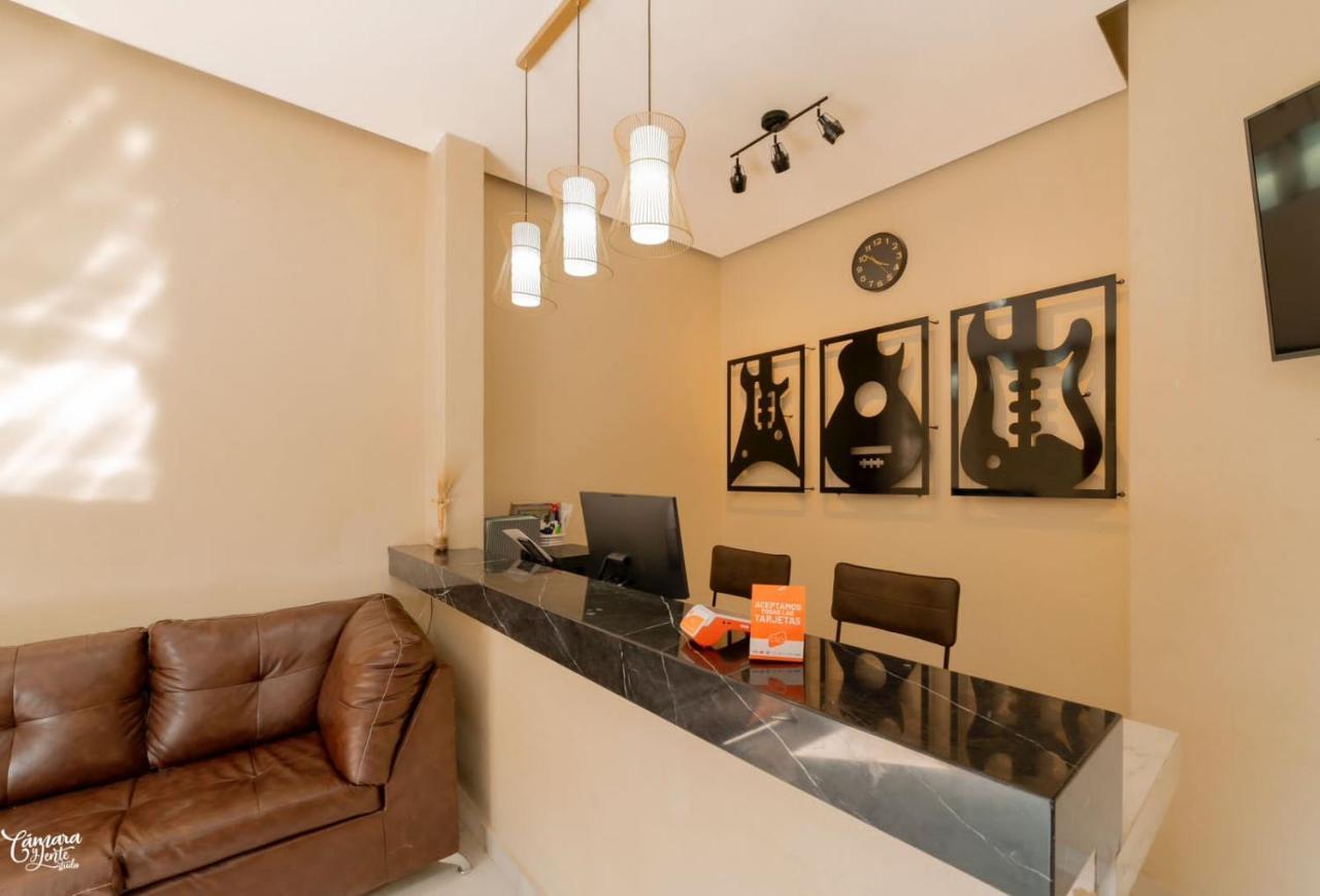 Hotel Guitarra *