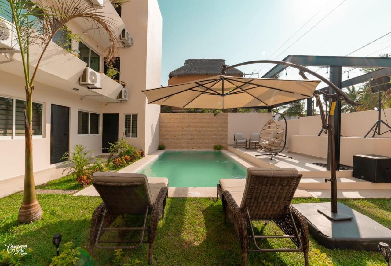 Guitarra Hotel *