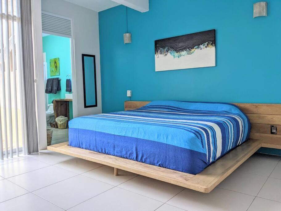 2br -water At Mikasa- Fast Wifi, King Beds, Ac, Near Beach, Pool Apartamento