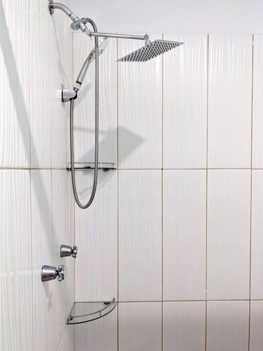 2br -water At Mikasa- Fast Wifi, King Beds, Ac, Near Beach, Pool *