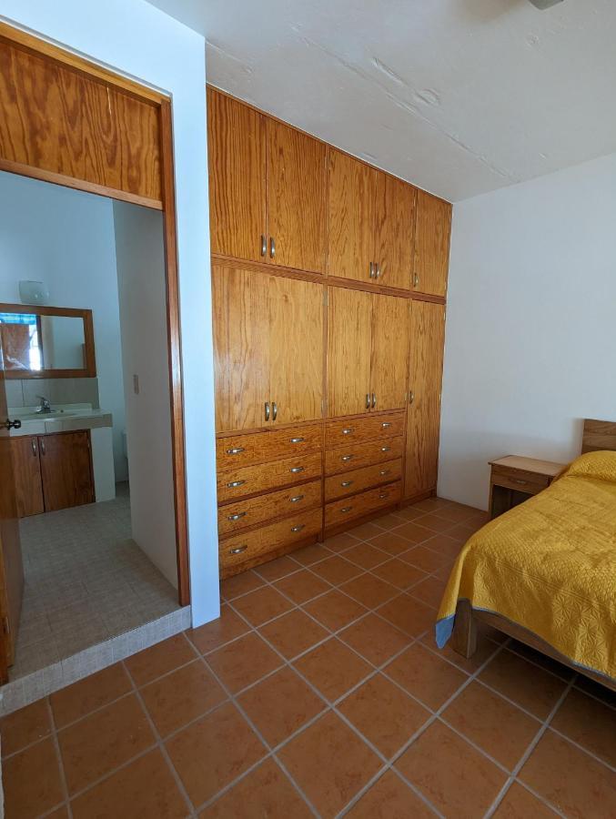 El Pulpo - Ac - Internet Starlink - Hot Water Guest house Puerto Escondido (Oaxaca)