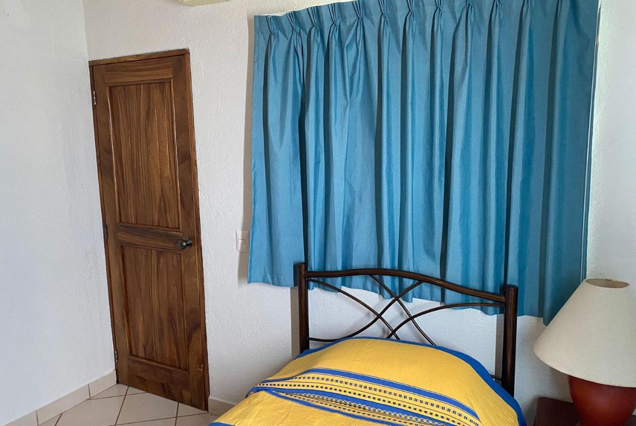 Zandoyo Bed & Breakfast *