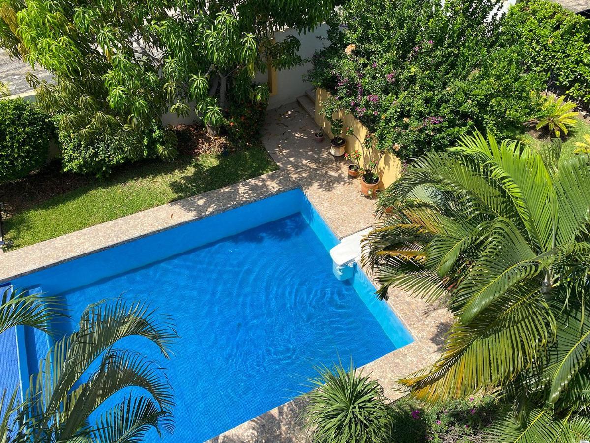 Zandoyo Bed & Breakfast *