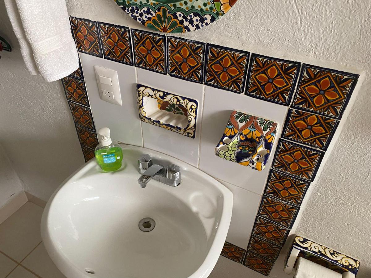 Zandoyo Bed & Breakfast