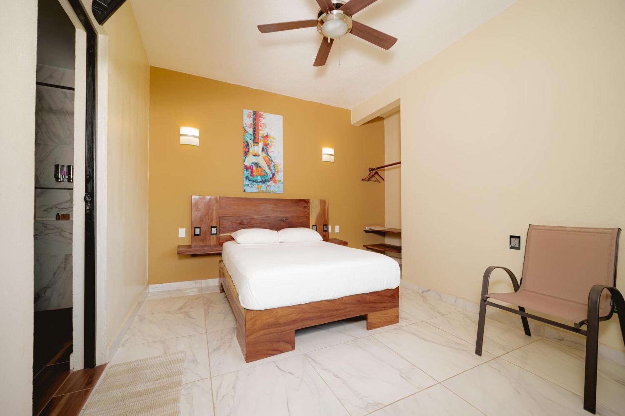 Guitarra Hotel Puerto Escondido (Oaxaca)