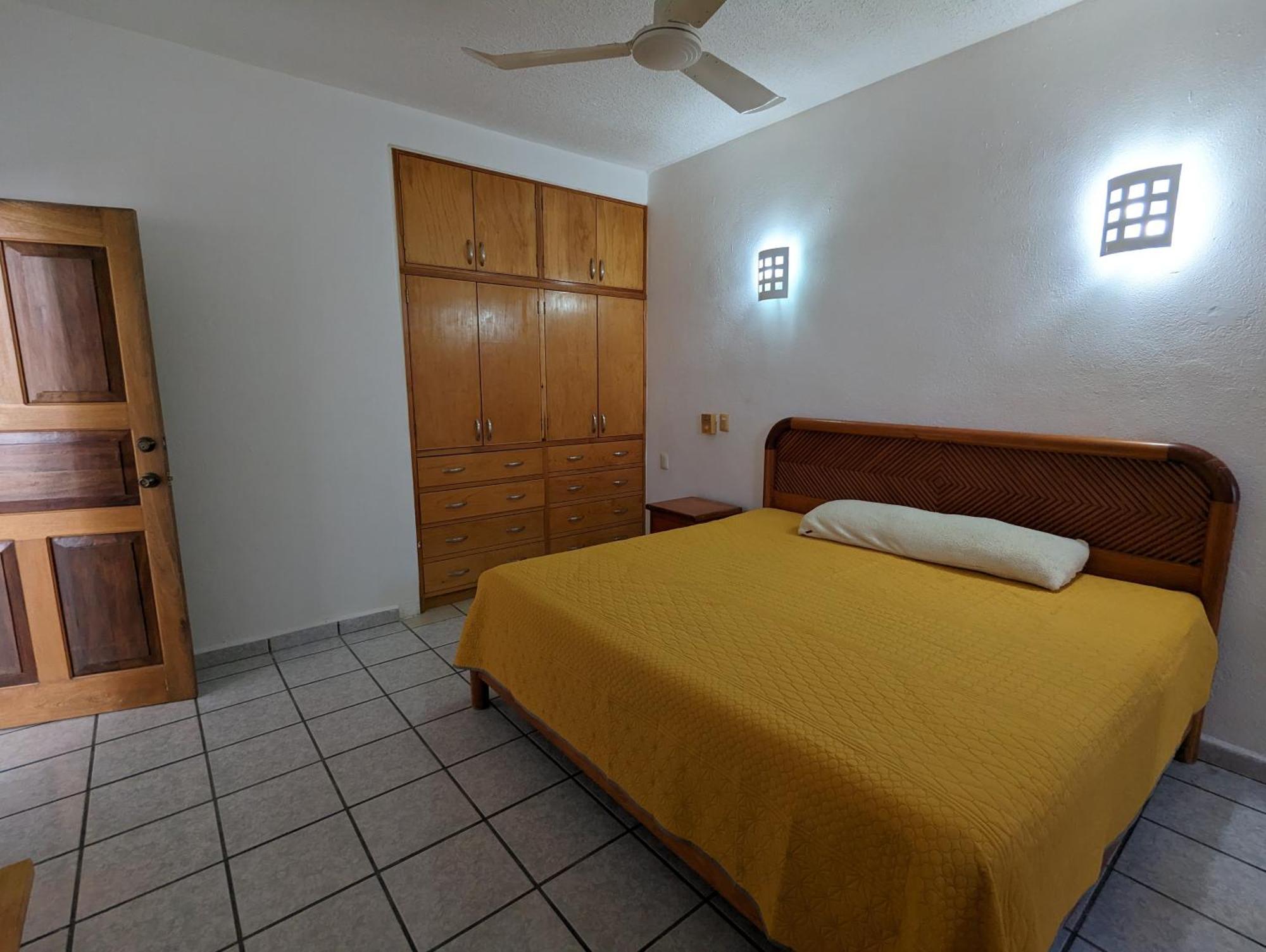 Guest house El Pulpo - Ac - Internet Starlink - Hot Water Puerto Escondido (Oaxaca)