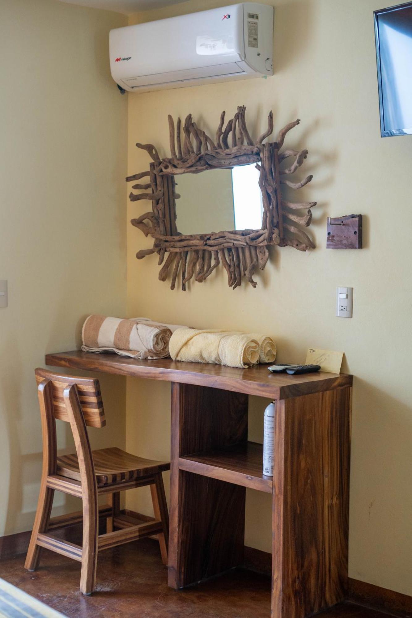 Madre Tierra & Coworking Hostel *