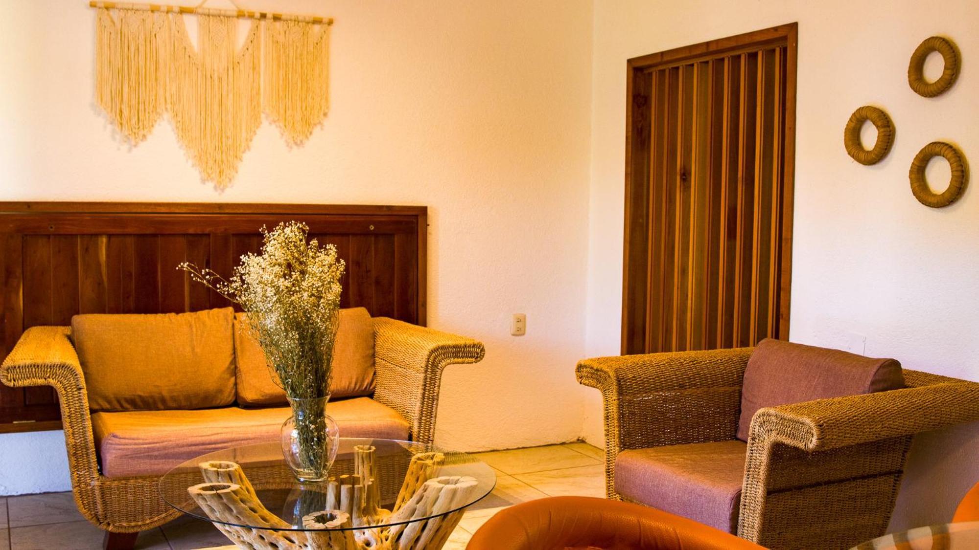 Casa De Los Angeles Boutique Hotel *