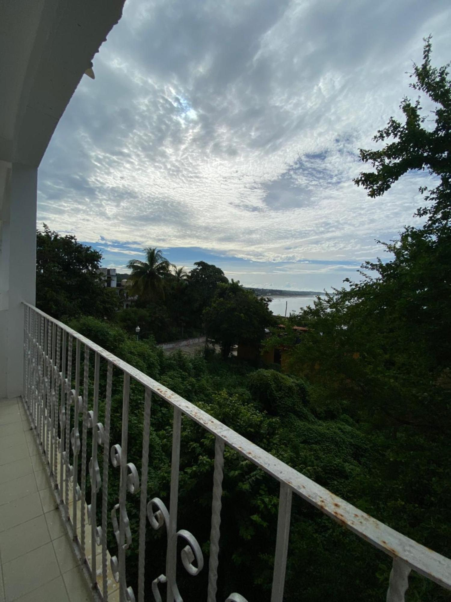 Luz Puerto Escondido (Oaxaca)