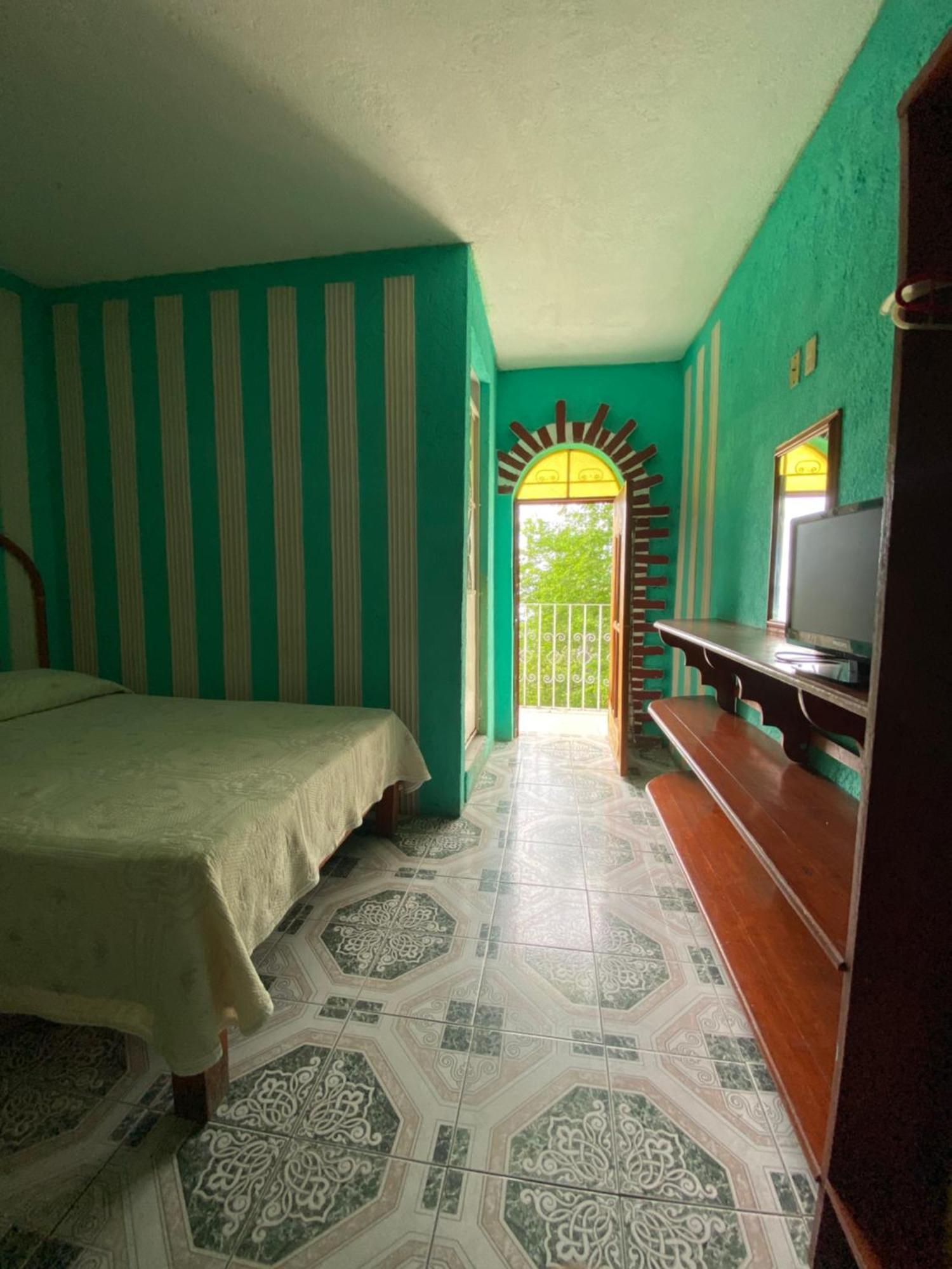 Luz Hotel *