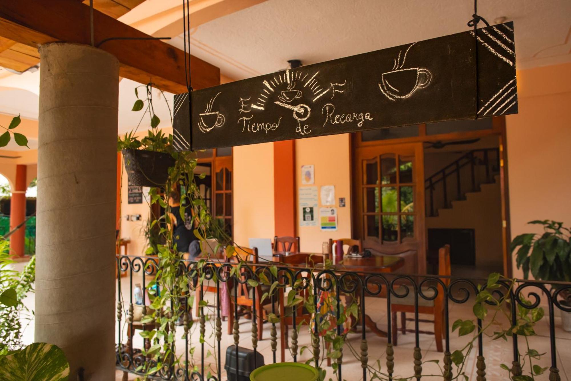 Hostel La Casona