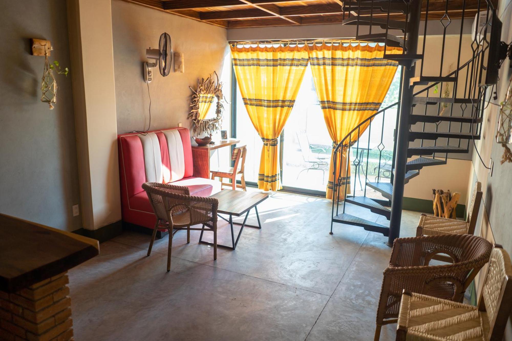 Hostel Madre Tierra & Coworking *