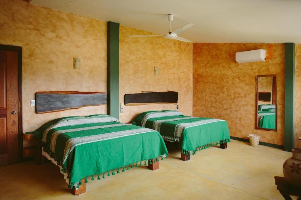 Hostel Madre Tierra & Coworking