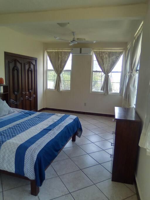 Casa Vista Al Mar - 2nd Floor - Ocean View *