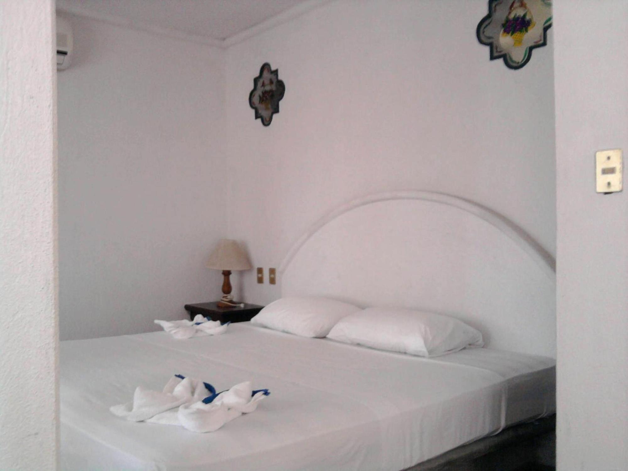 Paraiso Escondido Hotel 3*