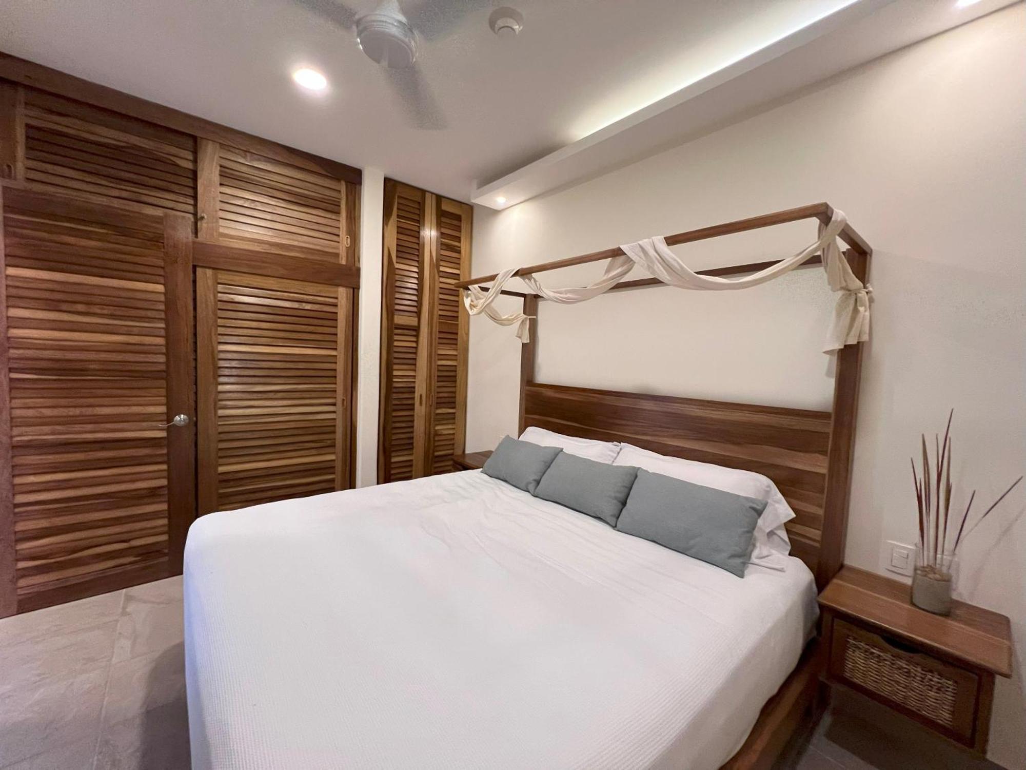Apartment Beachfront In A Peaceful 8mi From Puerto Escondido