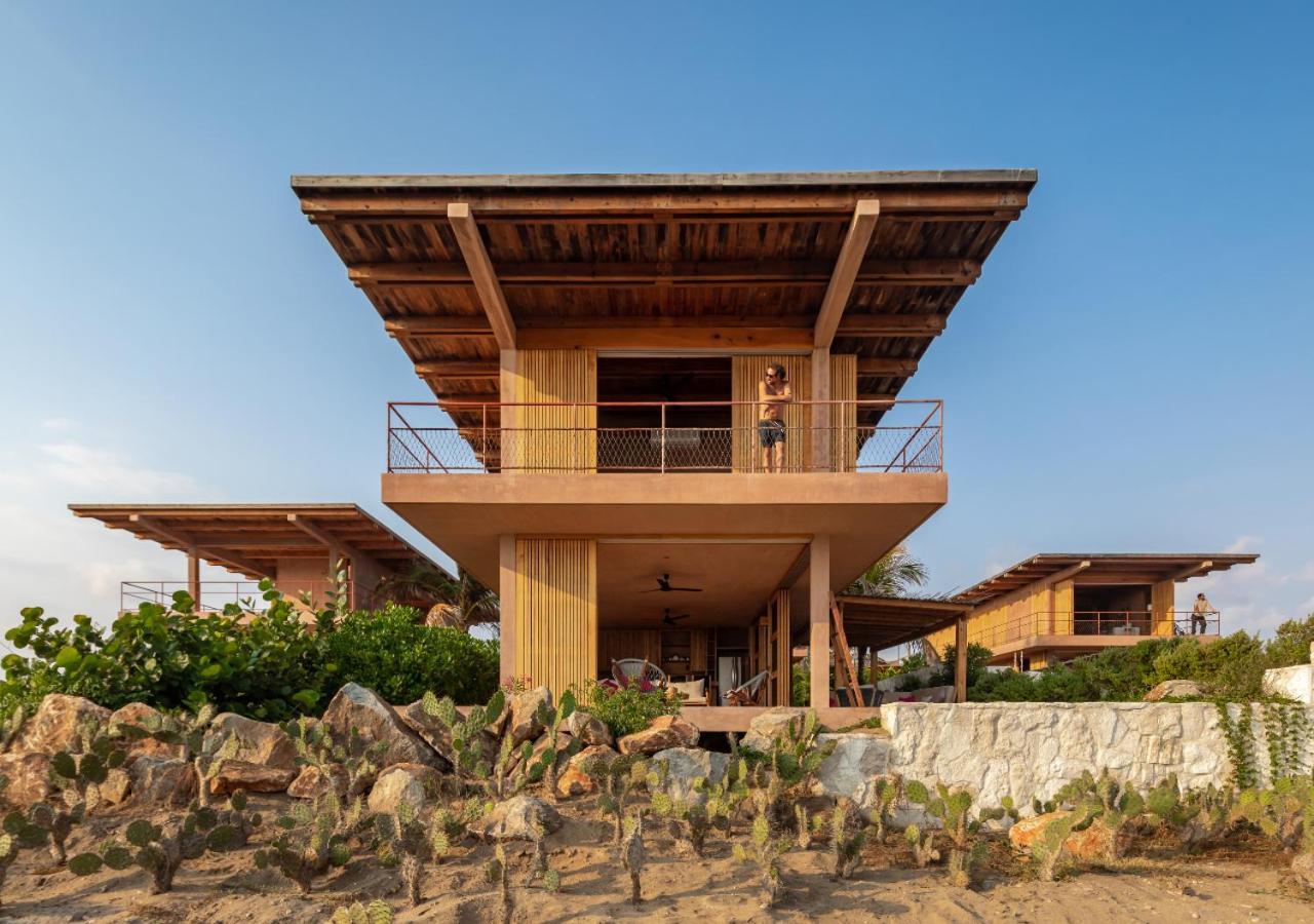 Oceanfront In Puerto Escondido, Exclusive, Spectacular Sunsets! Villa