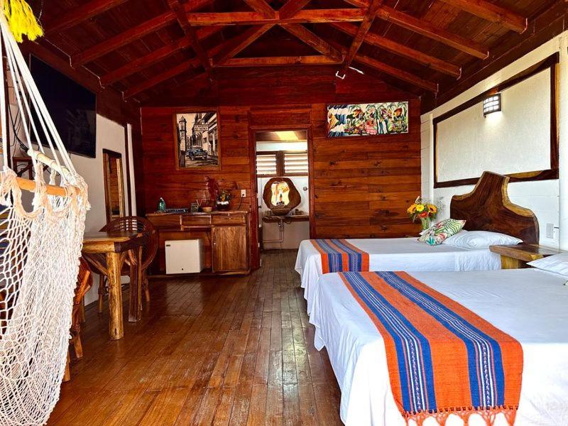 Casa Paraiso Boutique *